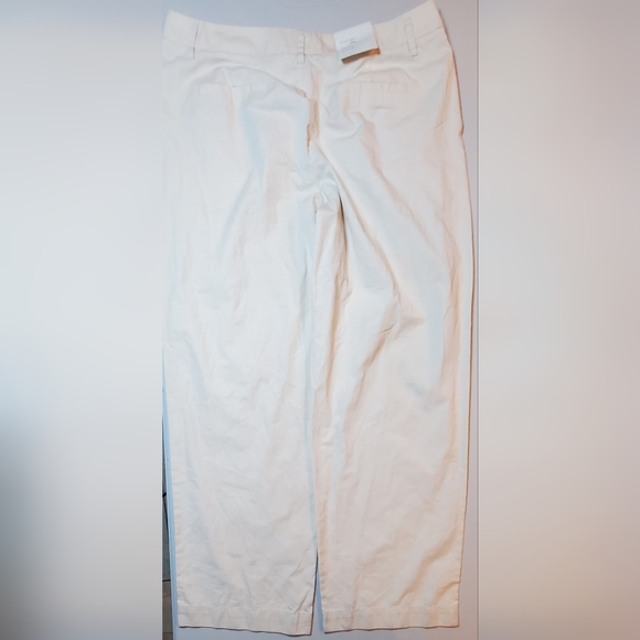 🤎A New Day Women's High-Rise Pleat Front Straight Chino Pants - Picture 4 of 5